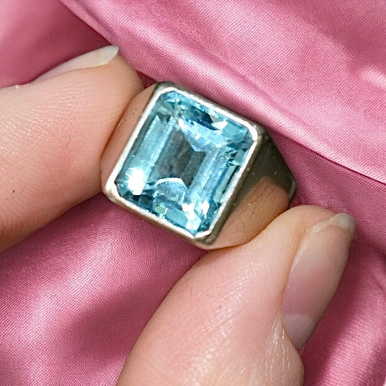 bague L'Aigue-Marine : La Pierre des Mers et des Cieux