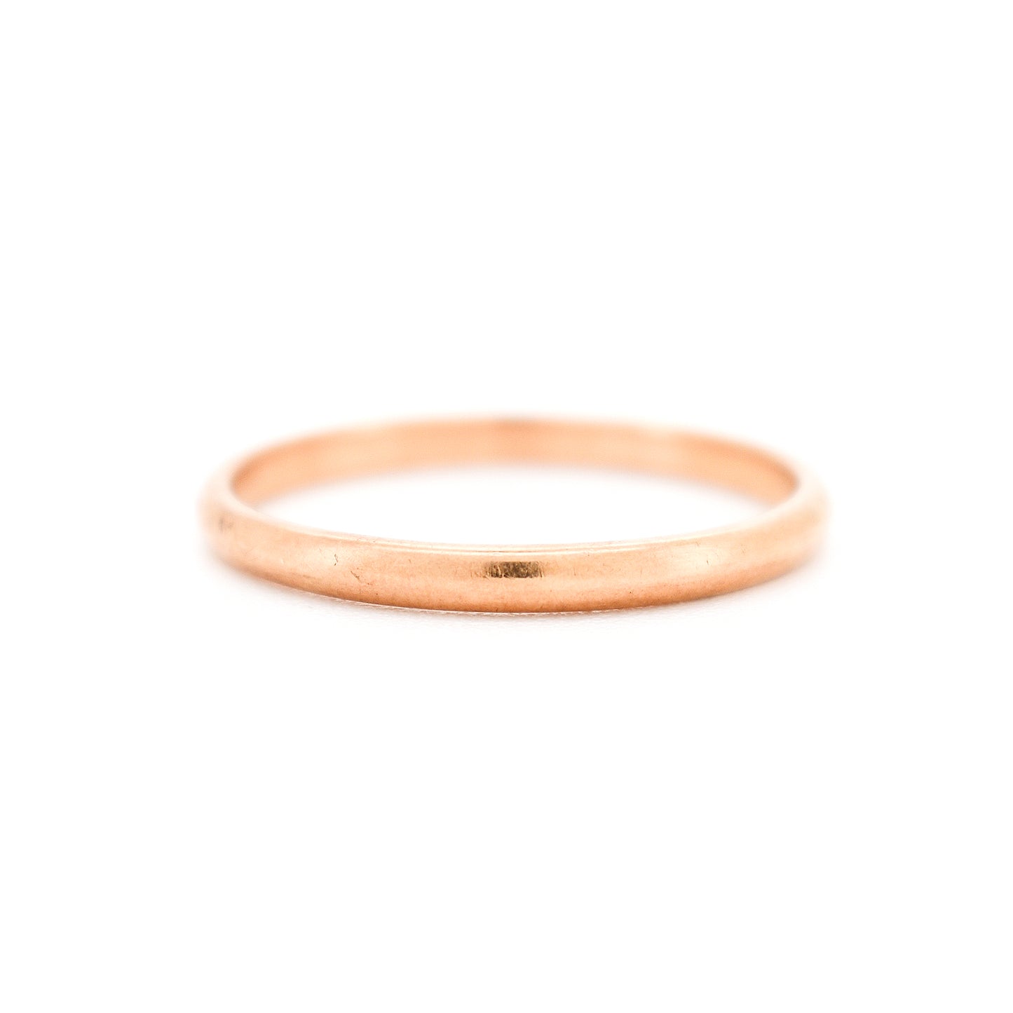 gold wedding ring, face