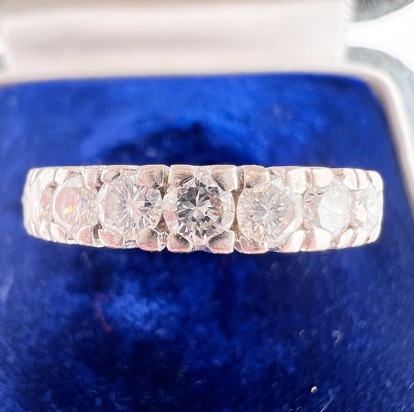 vintage diamond gold wedding ring for women, zoom