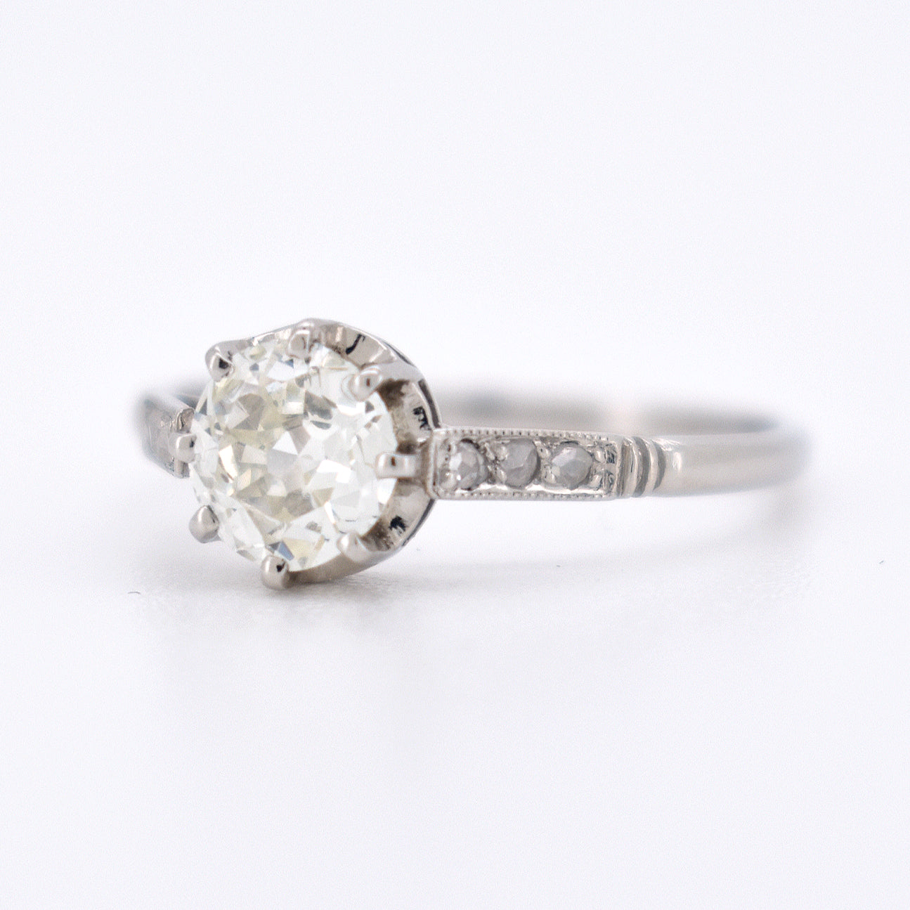 bague de fiançailles femme solitaire diamant coté 5
