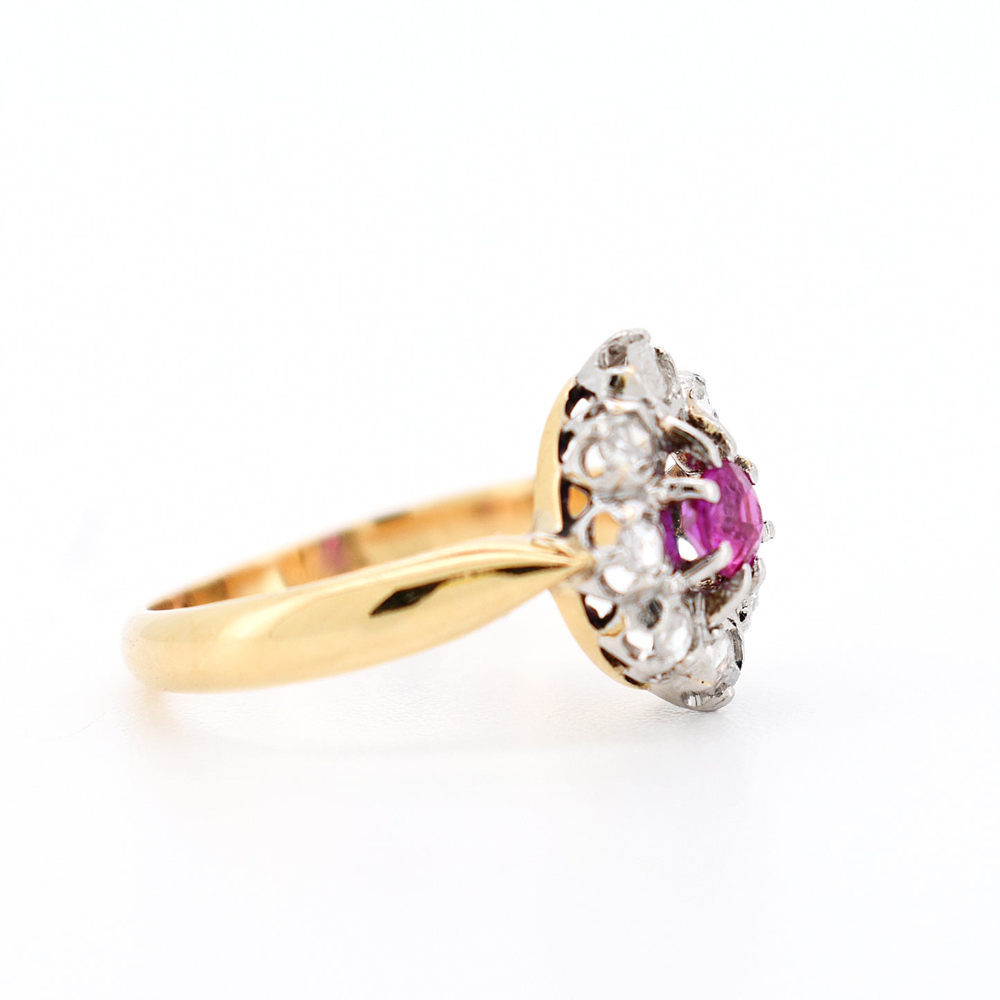 belle époque marguerite ring, 18-carat gold, ruby and diamonds, straight