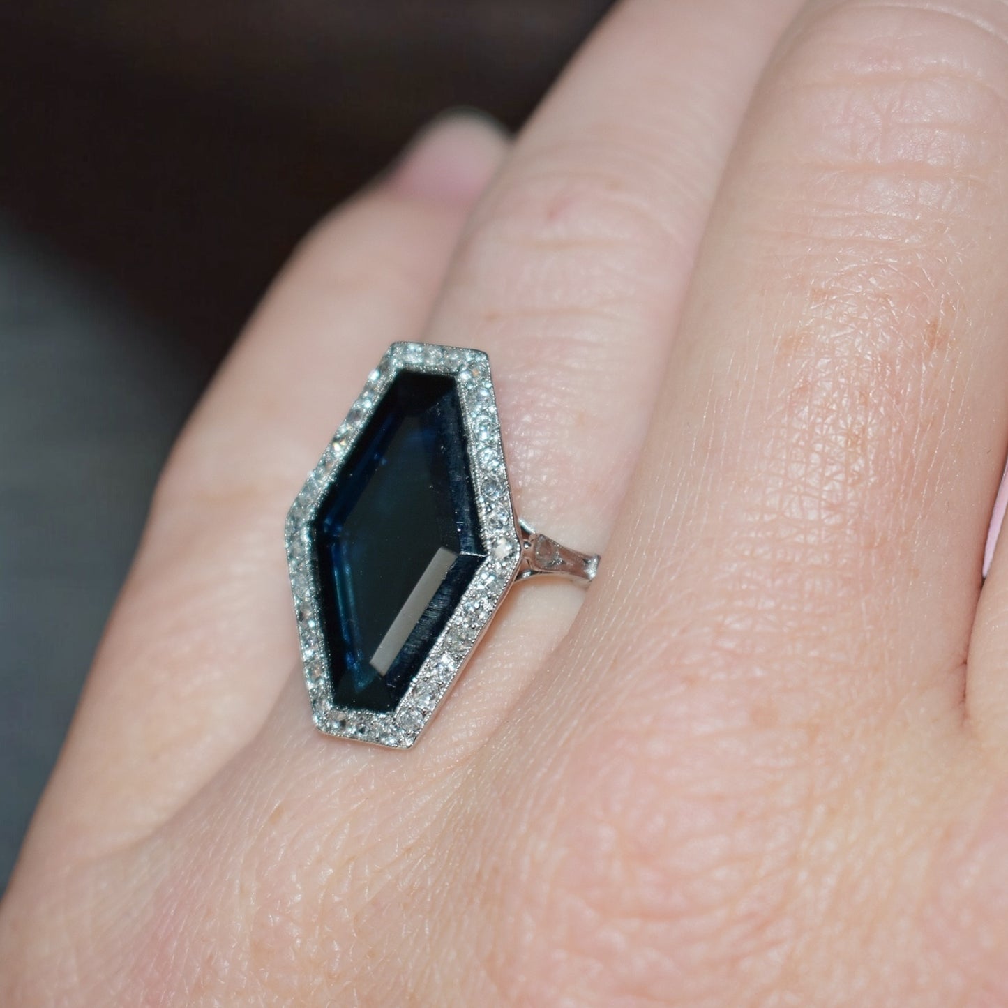 Bague Art Déco Saphir et Diamants 9