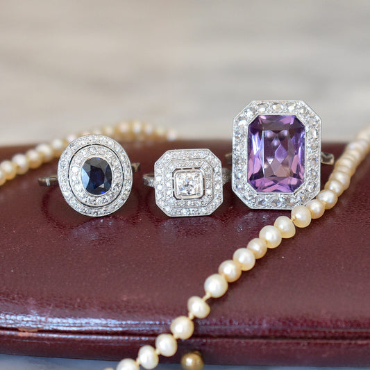 Pourquoi les bijoux Art déco reviennent à la mode ?