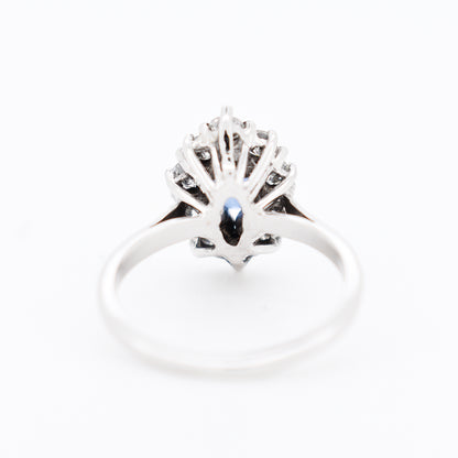 18 karat gold ring Natural sapphire Vintage diamonds, back