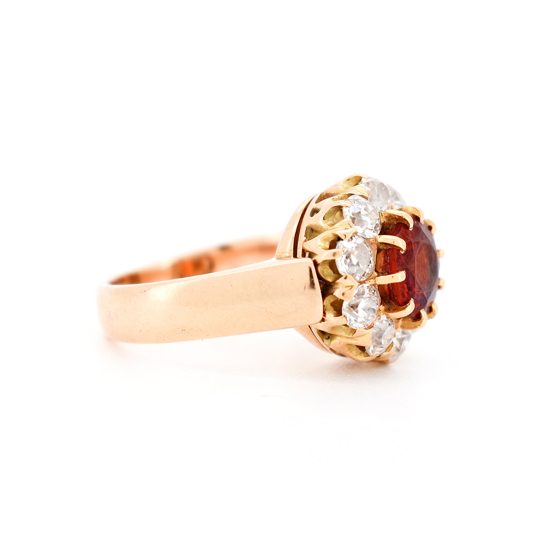 bague marguerite vintage or grenat et diamants, droit