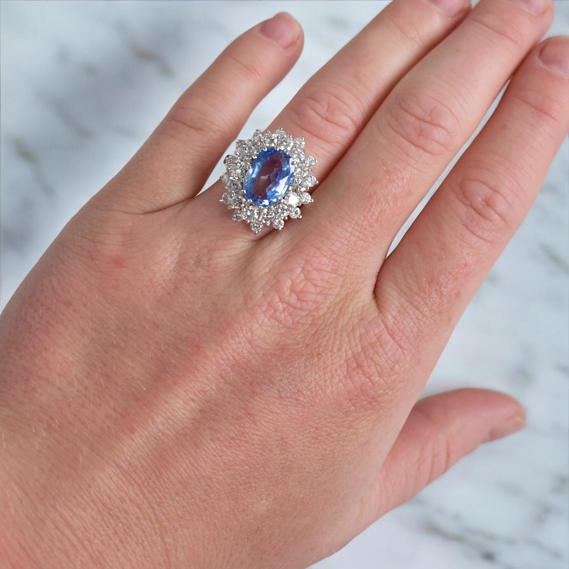 bague pompadour saphir ceylan et diamants 11