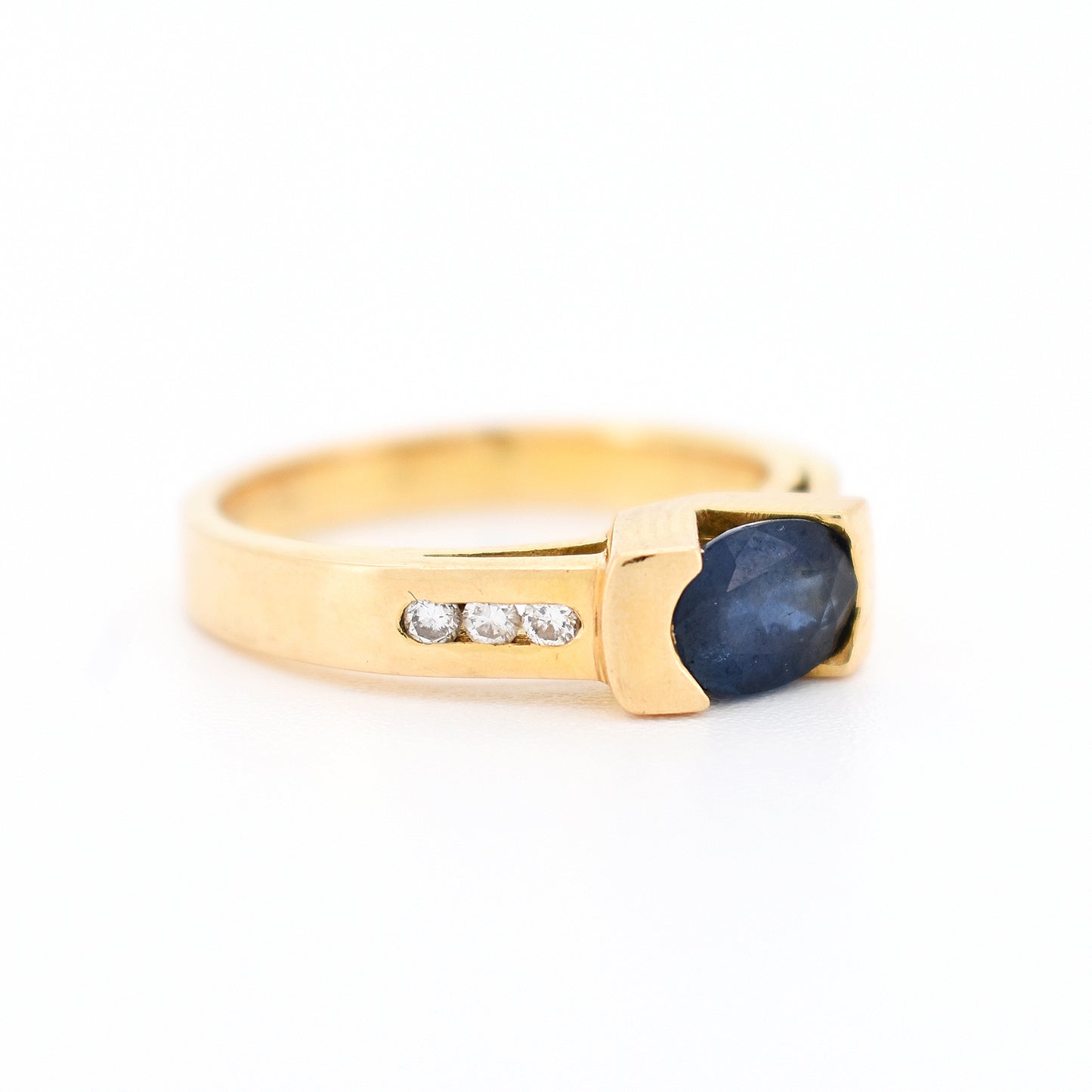 bague femme vintage solitaire or 18 carats saphir naturel et diamants, droit