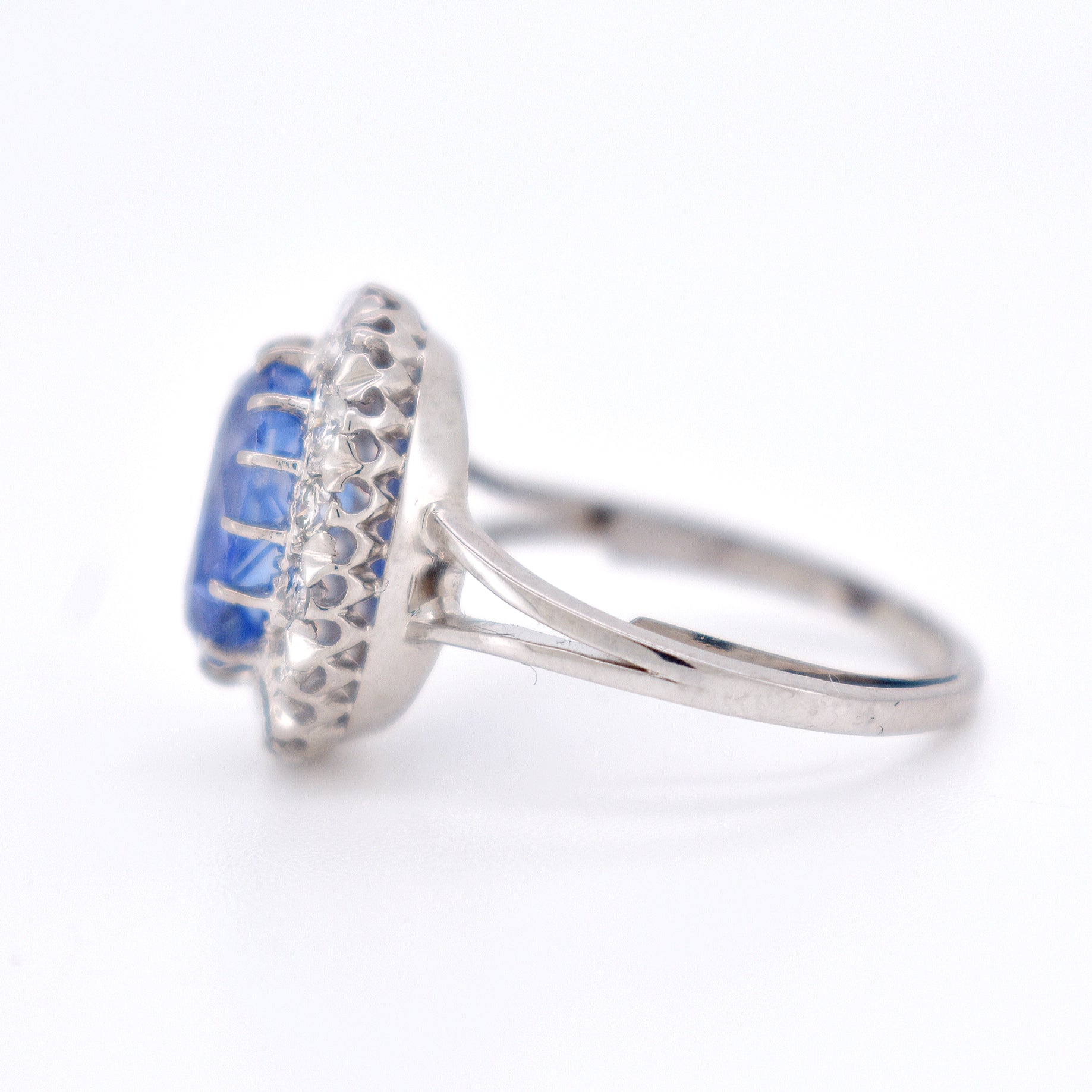 bague pompadour saphir ceylan et diamants, vintage 3