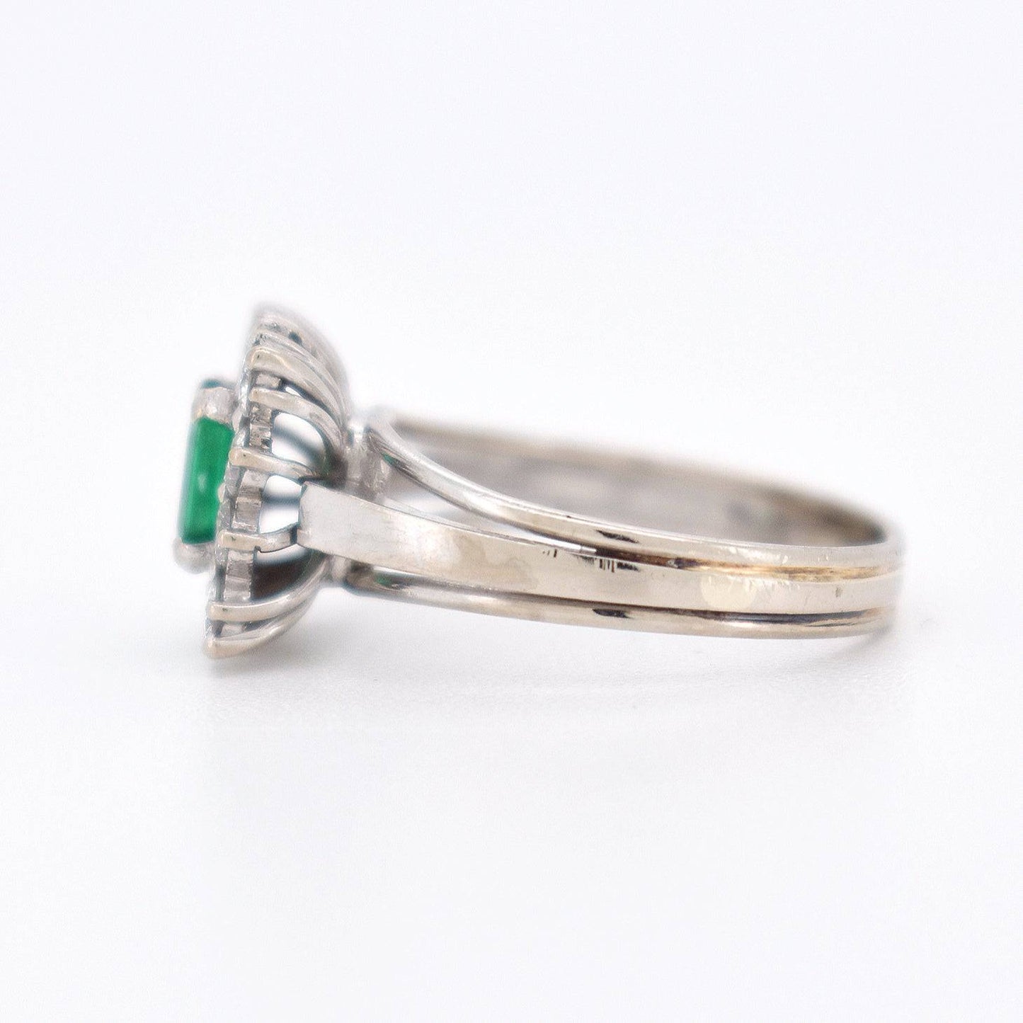 bague émeraude et diamants (6)