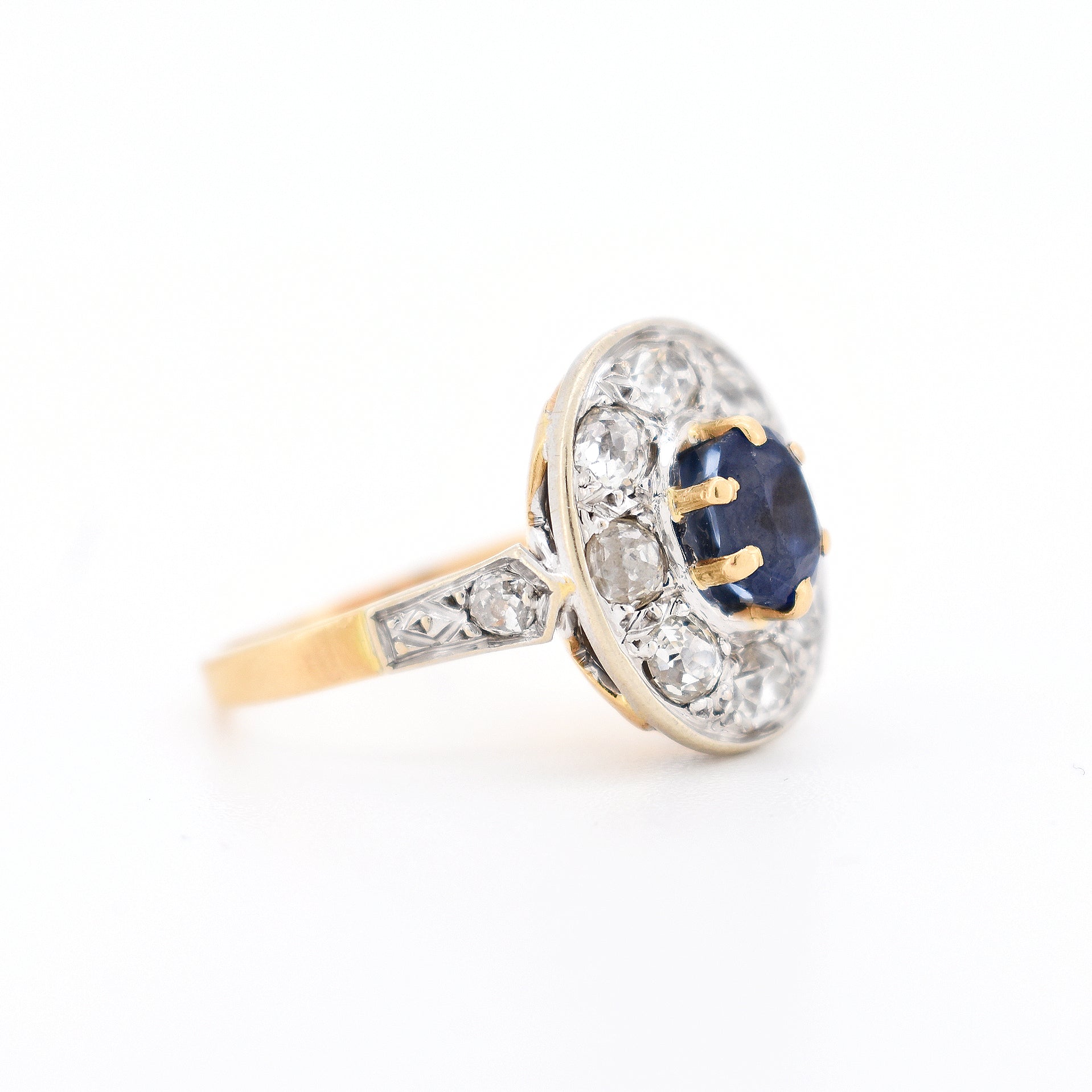 bague halo or 18 carats diamants saphir femme vintage, droit