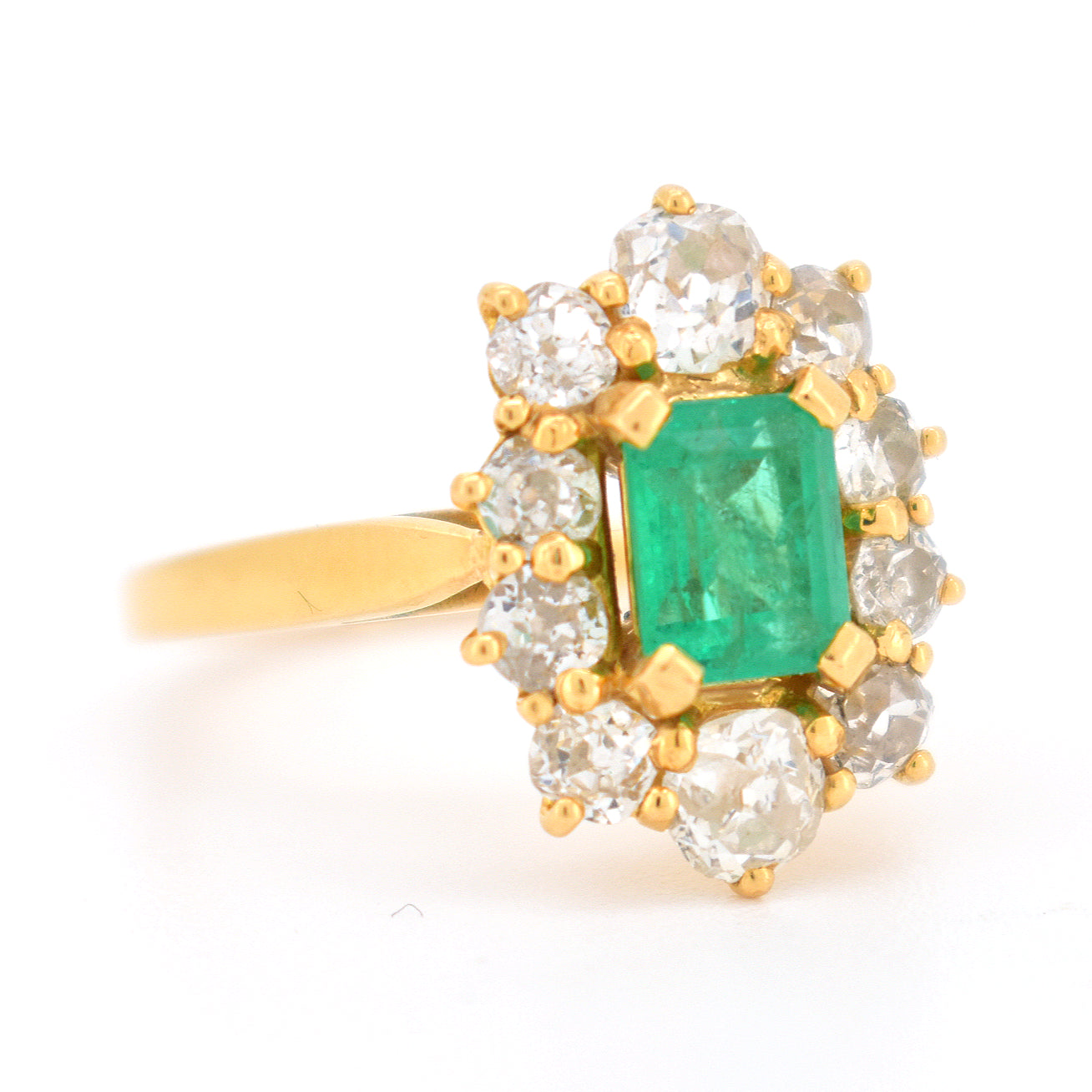 bague pompadour émeraude diamants 1