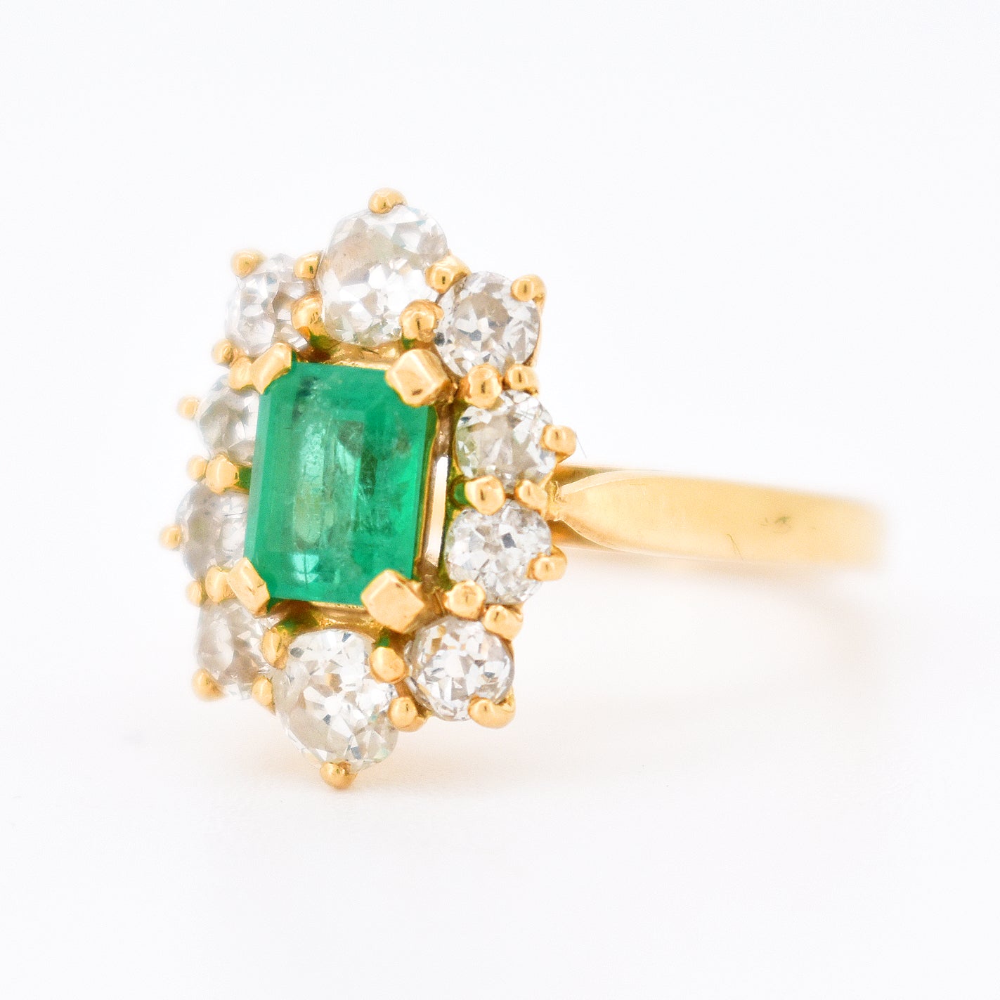 bague pompadour émeraude diamants 8