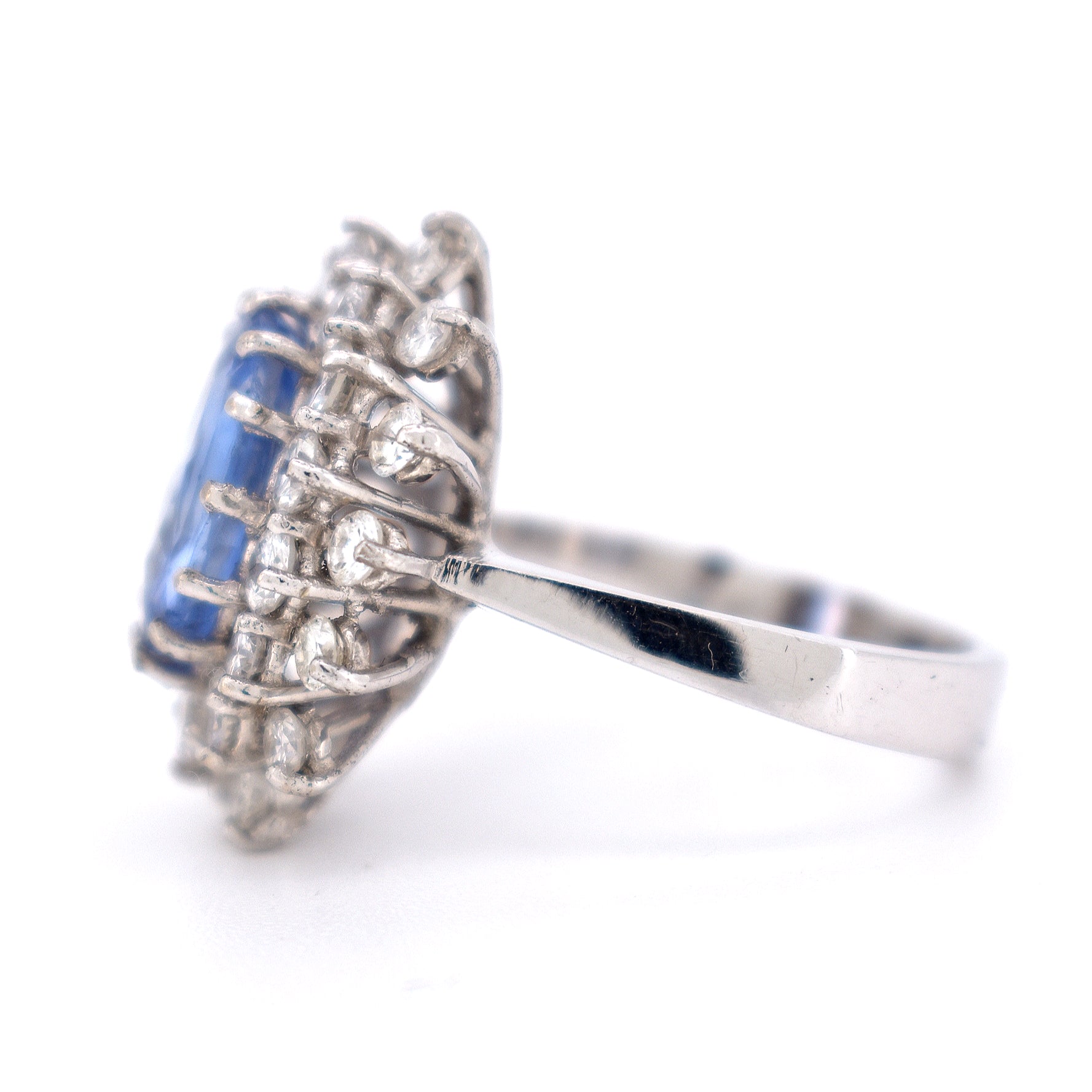 bague pompadour saphir ceylan et diamants (5)