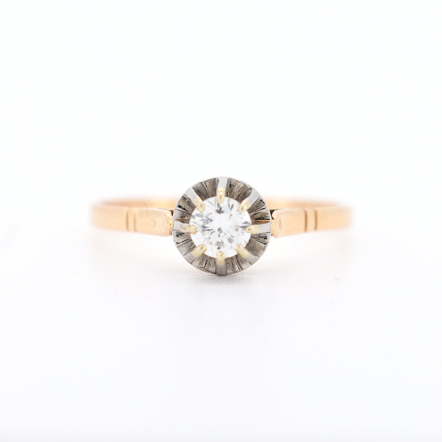 bague solitaire ancien or 18 carats diamants femme fiançailles cadeau, face