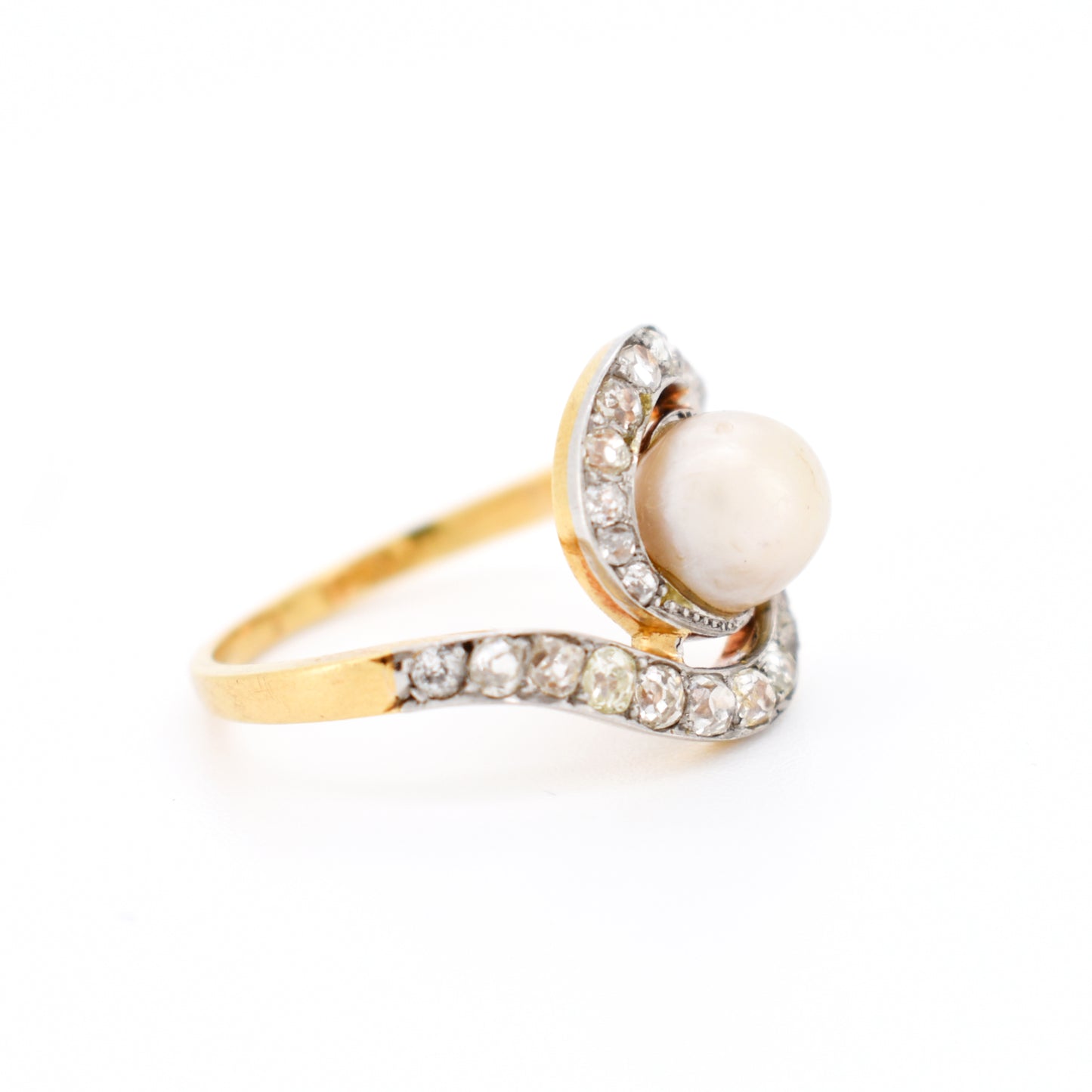 belle époque tourbillon ring, 18-carat gold, platinum, pearl and diamonds, right