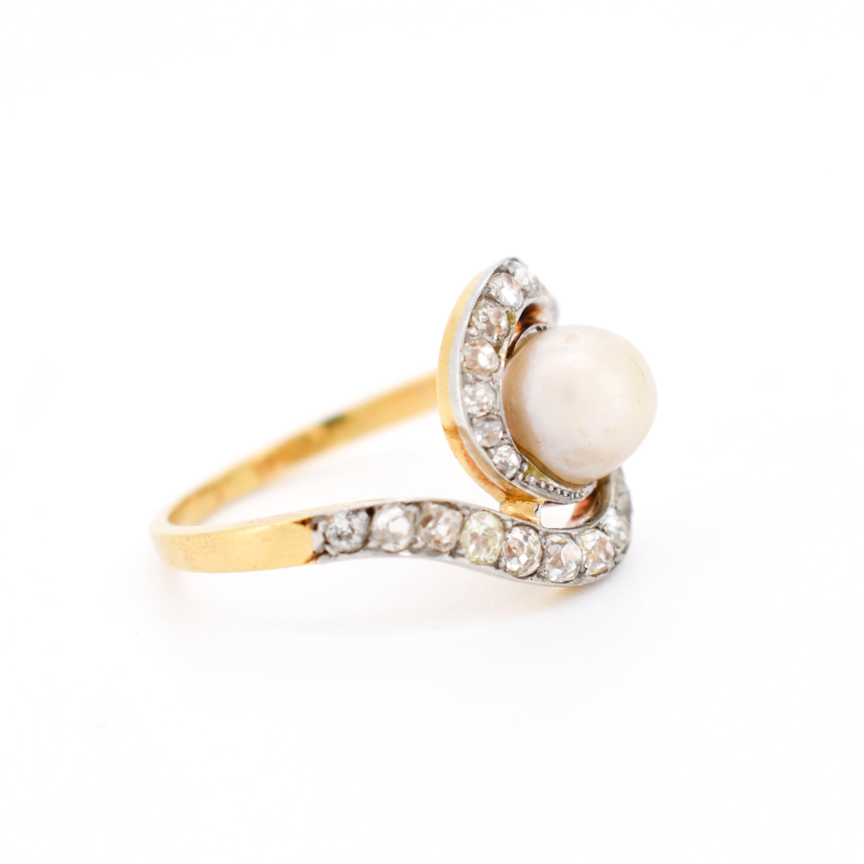 belle époque tourbillon ring, 18-carat gold, platinum, pearl and diamonds, right