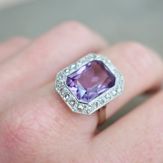 Bague Cocktail Art Déco, Améthyste et Diamants - Bellerive Jewelry