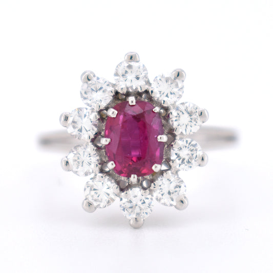 Bague Marguerite Vintage en Or, Rubis et Diamants - Bellerive Jewelry