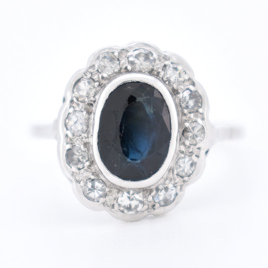 cluster vintage ring sapphire and diamonds face